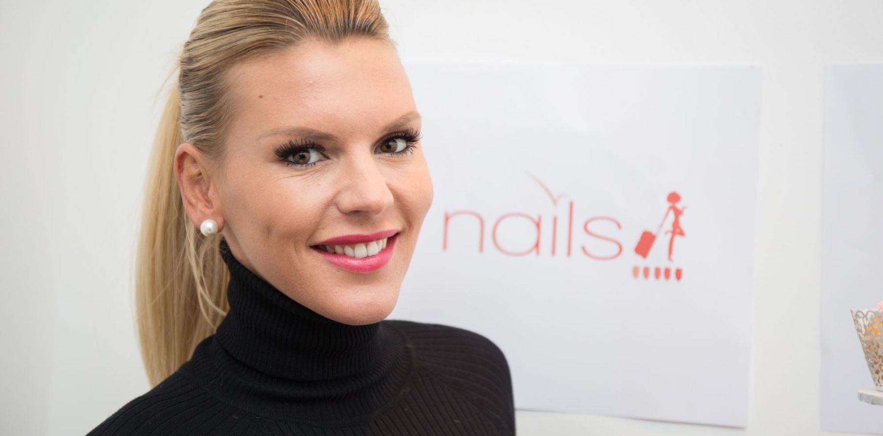 Amelie Neten Et Son Mari Amélie Neten chroniqueuse sur NRJ12 ? - Purepeople