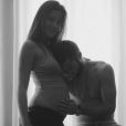 Malena Costa, enceinte, et son chéri, le footballeur Mario Suarez - février 2016