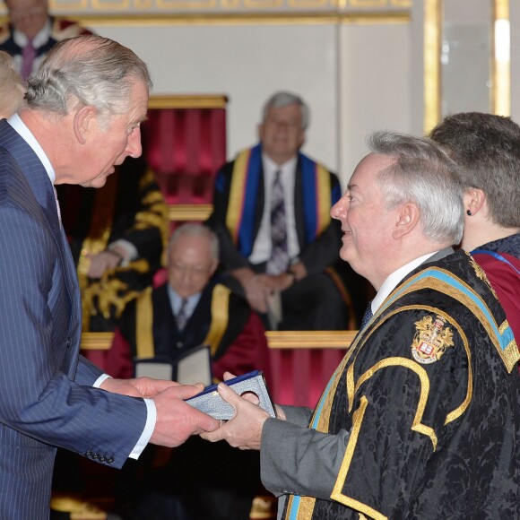 Le prince Charles lors de la remise des Queen's Anniversary Prizes à Buckingham Palace à Londres le 25 février 2016.
