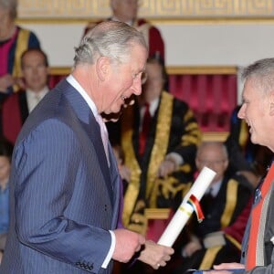 Le prince Charles lors de la remise des Queen's Anniversary Prizes à Buckingham Palace à Londres le 25 février 2016.