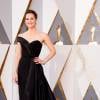 Jennifer Garner (robe Versace et chaussures Rene Caovilla) - Tapis rouge de la 88e cérémonie des Oscars au Dolby Theatre à Hollywood. Le 28 février 2016