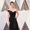 Jennifer Garner (robe Versace et chaussures Rene Caovilla) - Tapis rouge de la 88e cérémonie des Oscars au Dolby Theatre à Hollywood. Le 28 février 2016