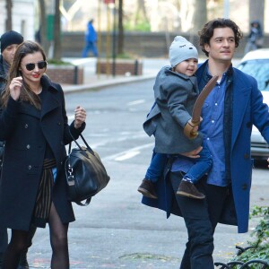 Miranda Kerr et Orlando Bloom reunis pour leur fils Flynn a New York, le 30 novembre 2013.