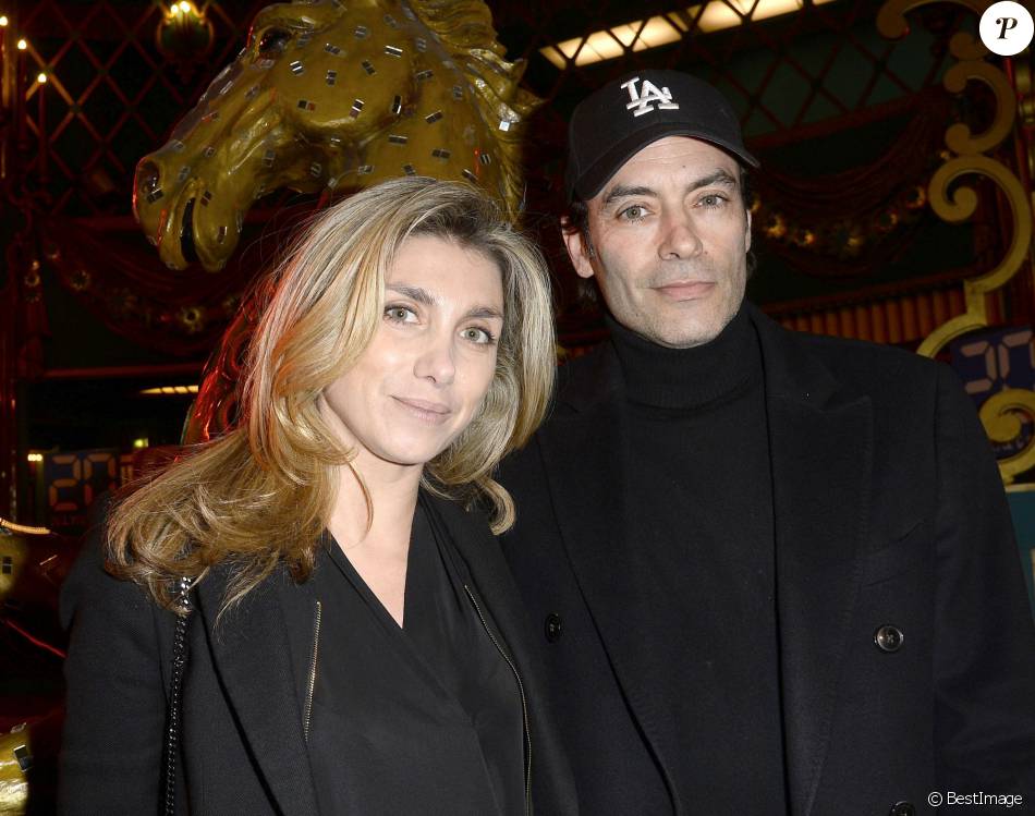 Anthony Delon amoureux  Karine, sa nouvelle et jolie compagne