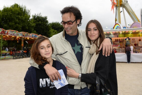 Anthony Delon avec ses filles Liv et Loup - Inauguration de la fete foraine des Tuileries a Paris Le 28 Juin 2013