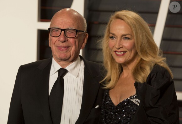 Rupert Murdoch et sa compagne Jerry Hall - People à la soirée "Vanity Fair Oscar Party" à Hollywood le 28 février 2016.