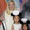 Hélène Darroze et ses filles Charlotte et Quitterie lors de la présentation en avant-première de la nouvelle attraction "Ratatouille : L'aventure totalement toquée" à Disneyland Paris à Marne-la-Vallée, le 21 juin 2014.