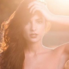 Jade Leboeuf pose seins nus sur Instagram