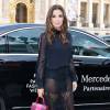La sublime Eva Longoria arrive au Grand Palais pour assister au defilé Shiatzy Chen. Paris, le 8 mars 2016.