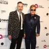 David Furnish et son mari Elton John à la soirée Elton John AIDS foundation 2016 à West Hollywood Park à West Hollywood, le 28 février 2016