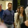 Jenson Button et Jessica Michibata à l'aéroport Gatwick à Londres le 10 août 2015. En décembre, le couple annonçait sa séparation.
