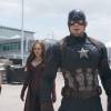 Jeremy Renner, Elizabeth Olsen, Chris Evans et Sebastian Stan dans Captain America - Civil War.