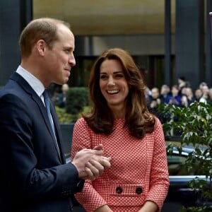 Le prince William, duc de Cambridge, et Kate Middleton, duchesse de Cambridge, rencontraient des membres de l'association XLP à Londres le 11 mars 2016.