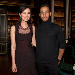 Wendi Deng, l'ex-femme de Rupert Murdoch et Lewis Hamilton à La Réserve à Paris, le 07/03/2016