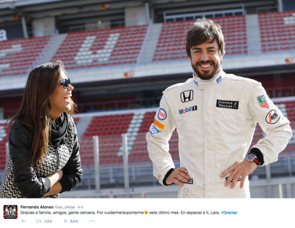 Fernando Alonso avec Lara Alvarez, photo publiée sur Twitter le 26 mars 2015.