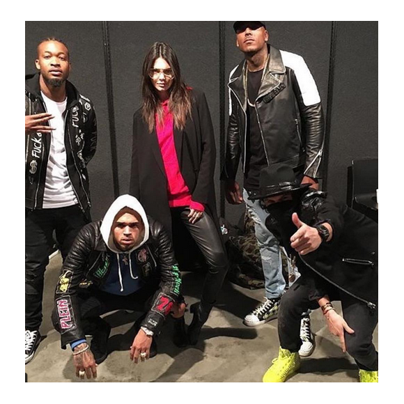 Kendall Jenner et Chris Brown lors de la Fashion Week à Milan, le 27 février 2016.