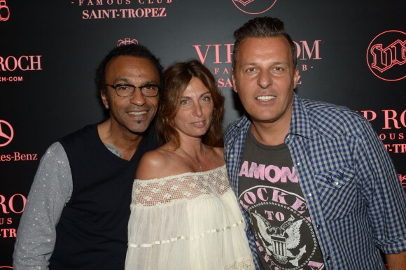 Archives - Exclusif - Manu Katché, sa femme Laurence et Jean-Roch au VIP Room à Saint-Tropez, le 5 août 2015.