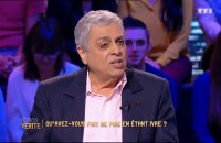 Enrico Macias raconte les coulisses de son mariage en 1962, le 18 mars 2016 dans Action ou vérité sur TF1.