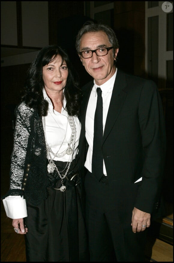 Richard Berry et sa soeur Marie  23e nuit des Neiges à Crans Montana. L'édition 2006 était consacrée à deux associations dont la vocation est de militer en faveur du don d'organes. En 2006.