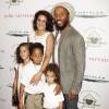 Ziggy Marley avec sa femme Orly et leurs enfants Judah, Gideon et Abraham à la journée caritative "Stuart House" à Los Angeles, le 26 avril 2015