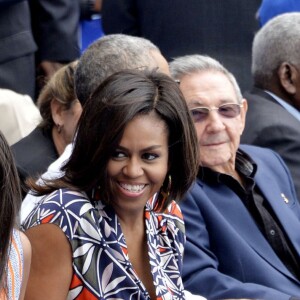 Barack Obama, Michelle et leurs filles avec Raul Castro à La Havane, le 22 mars 2016