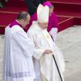 Le pape émérite Benoit XVI (Joseph Ratzinger) lors de la Messe de canonisation pour le pape Jean XXIII et le pape Jean-Paul II à Rome le 27 avril 2014