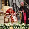 Le pape Benoit XVI, Georg Gänswein à la Celebration des 900 ans des Chevaliers de l'Ordre de Malte au Vatican. Le 9 fevrier 2013