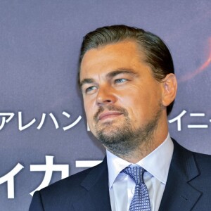 Leonardo DiCaprio lors d'une conférence de presse pour le film "The Revenant" à l'hôtel Ritz Carlton à Tokyo, le 23 mars 2016.