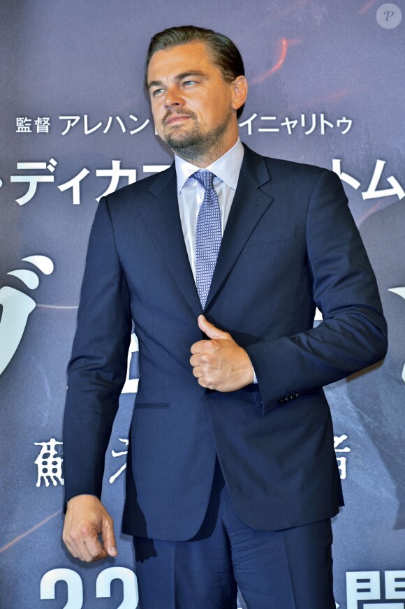 Leonardo DiCaprio lors d'une conférence de presse pour le film "The Revenant" à l'hôtel Ritz Carlton à Tokyo, le 23 mars 2016.