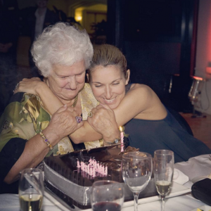 Céline Dion fête les 89 ans de sa mère. Photo publiée sur Instagram, le 22 mars 2016