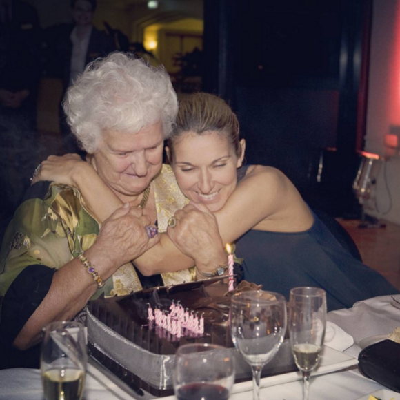 Céline Dion fête les 89 ans de sa mère. Photo publiée sur Instagram, le 22 mars 2016