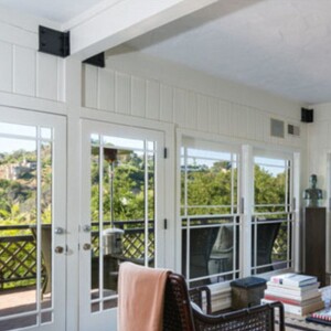 Ben Affleck a emménagé dans la propriété de Brooke Shields qu'il loue 35000 dollars par mois et qui est voisine de la maison qu'il possède avec Jennifer Garner à Pasific Palisades.