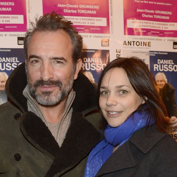Jean Dujardin et sa compagne Nathalie Péchalat à la générale de la pièce "L'être ou pas" au Théâtre Antoine à Paris le 21 mars 2016. © Coadic Guirec/Bestimage