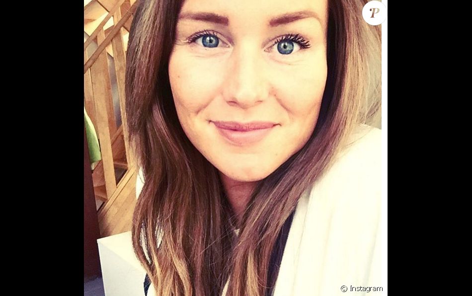 Aurélie Van Daelen : Selfie sur Instagram pour la jeune maman