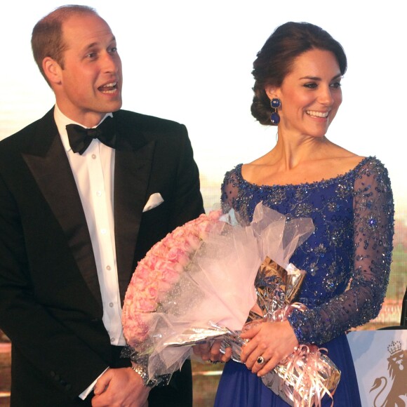 Le prince William et Catherine Kate Middleton, la duchesse de Cambridge au dîner de gala de bienfaisance Bollywood au Taj Mahal Palace de Bombay lors du premier jour de leur visite en Inde, le 10 avril 2016. © Pool/i-Images/Zuma Press/Bestimage10/04/2016 - Bombay