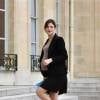 Juliette Méadel (enceinte), secrétaire d'Etat chargée de l’aide aux victimes  va s'entretenir avec le président de la république François Hollande au palais de l'Elysée à Paris, le 21 mars 2016.