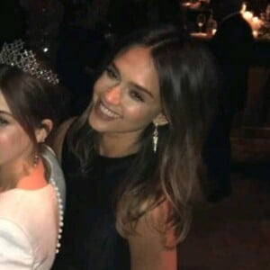 Katy Perry et Jessica Alba au mariage de Jamie Schneider samedi 9 avril dans le Colorado