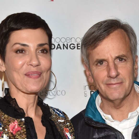 Cristina Cordula et Bernard de La Villardière - Soirée spectacle à l'occasion des 15 ans de l'association "Innocence en Danger" au théâtre des Variétés à Paris, le 11 avril 2016. © Lionel Urman/Bestimage