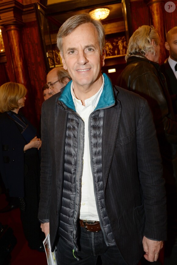 Bernard de La Villardière  - Soirée spectacle à l'occasion des 15 ans de l'association "Innocence en Danger" au théâtre des Variétés à Paris, le 11 avril 2016. © Lionel Urman/Bestimage