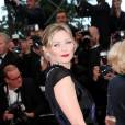 Kirsten Dunst - Montée des marches du film "Inside Llewyn Davis" lors du 66e festival du film de Cannes, le 19 mai 2013.