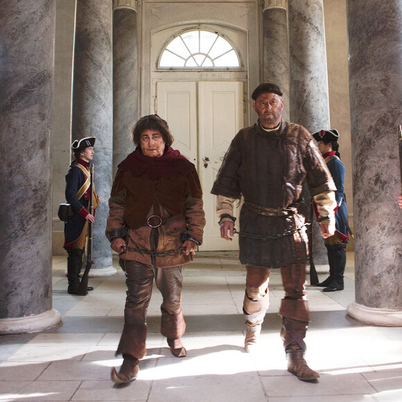 Christian Clavier et Jean Reno dans le film Les Visiteurs : La Révolution.