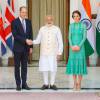 Kate Middleton, duchesse de Cambridge, en robe Alice Temperley à New Delhi le 12 avril 2016, lors de sa visite officielle en Inde et au Bhoutan (10-16 avril) avec le prince William