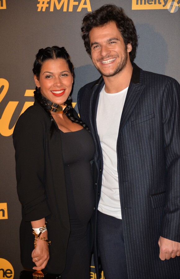 Ayem Nour enceinte et Amir Haddad ("The Voice 3") à la cérémonie des Melty Future Awards 2016 au Grand Rex à Paris, le 16 février 2016. © Veeren/Bestimage