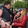 Mariah Carey et son fiancé James Packer rentrent à l'hôtel Plaza Athénée à Paris, le 22 avril 2016.