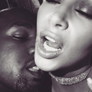 Photo de Kanye West et Kim Kardashian publiée le 23 avril 2016.