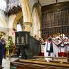 Le prince Charles a déposé une couronne sur la tombe de William Shakespeare en l'église de la Sainte Trinité à l'occasion du 400e anniversaire de sa mort à Stratford-upon-Avon le 23 avril 2016.