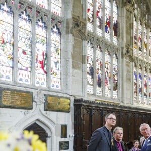 Le prince Charles a déposé une couronne sur la tombe de William Shakespeare en l'église de la Sainte Trinité à l'occasion du 400e anniversaire de sa mort à Stratford-upon-Avon le 23 avril 2016.