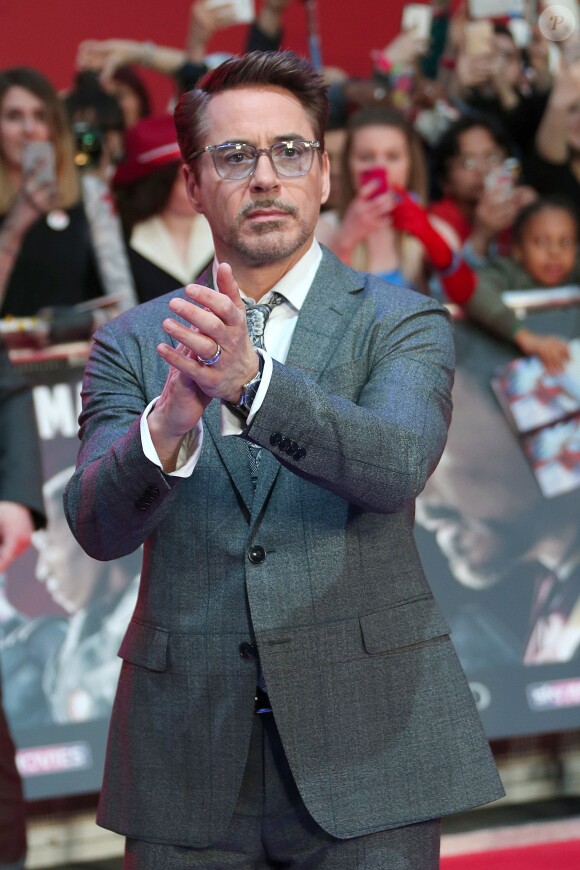 Robert Downey Jr. lors de la première de Captain America: Civil War au Vue Westfield, Londres, le 26 avril 2016.