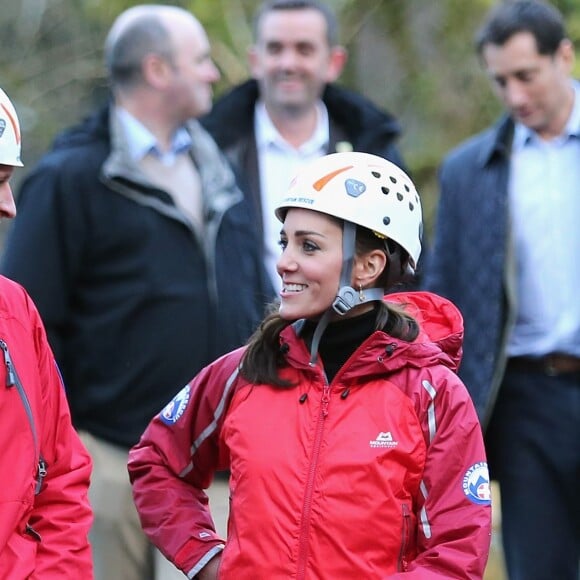 Le duc et la duchesse de Cambridge en novembre 2015 à Capel Curig, dans un centre de loisirs. Kate Middleton et le prince William fêtent leurs 5 ans de mariage le 29 avril 2011.