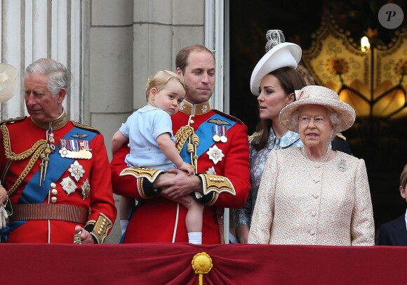 Le duc et la duchesse de Cambridge avec George et la famille royale lors de Trooping the Colour le 13 juin 2015. Kate Middleton et le prince William fêtent leurs 5 ans de mariage le 29 avril 2011.